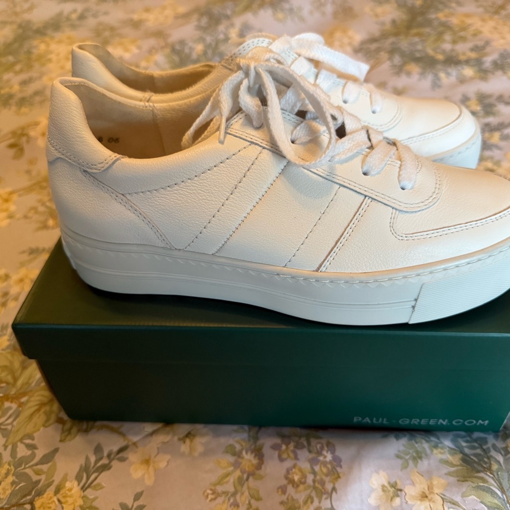Paul Green Women's New White Sneakers size 9 (7)